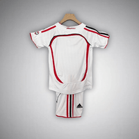 06/07 AC Mailand Auswärts Trikot Kindergröße