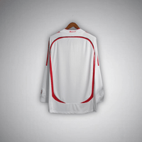 06/07 AC Mailand Auswärts Premium Langarm Trikot