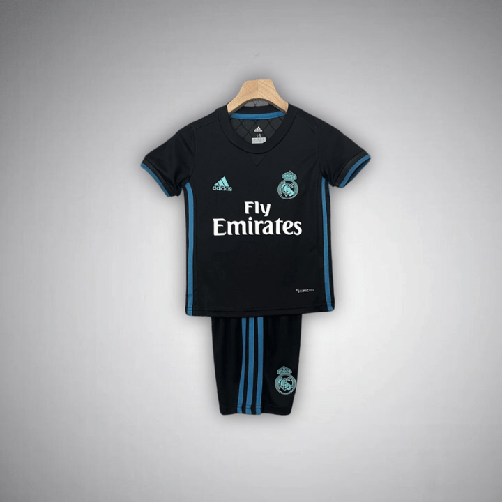 17/18 Real Madrid Auswärts Premium Kinder Trikot-Set