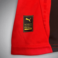 24/25 AC Mailand Heim-Trikot-Set für Kinder