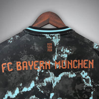 24/25 Bayern München Auswärts Premium Trikot