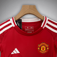 24/25 Manchester United Heim Kinder Trikot-Set