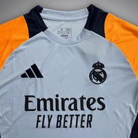 24/25 Real Madrid Pre-Match Premium-Trikot