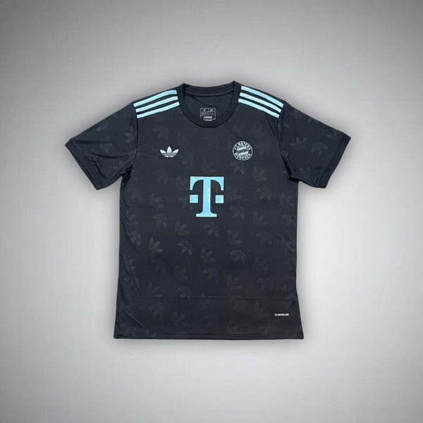 FC Bayern „Saphir“ Premium-Ausrüstung
