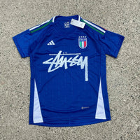 Stüssy x Italien Sonder-Trikot