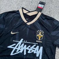 Stüssy x Brasilien „Desert Breeze“ Sondertrikot