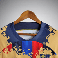 FC Barcelona „Catalan Pixel Fade“ Premium-Trikot