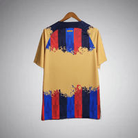 FC Barcelona „Catalan Pixel Fade“ Premium-Trikot
