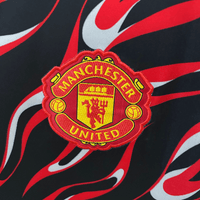Manchester United „Lava Waves“ Premium-Trikot