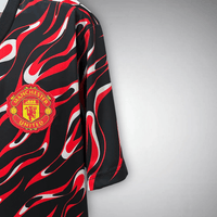 Manchester United „Lava Waves“ Premium-Trikot