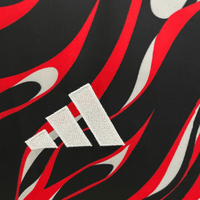 Manchester United „Lava Waves“ Premium-Trikot