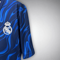 Real Madrid „Ruhige See“ Premium-Trikot