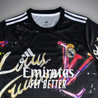 Real Madrid „Capital Glow“ Premium-Trikot
