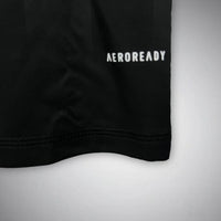 Real Madrid „Comeback Mastery“ Premium Trikot-Set