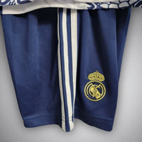 Real Madrid Dragon Blanco Premium Kinder Trikotsatz