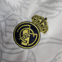 Real Madrid Dragon Blanco Premium Kinder Trikotsatz