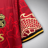 Real Madrid „Drache des Feuers“ Premium-Ausrüstung