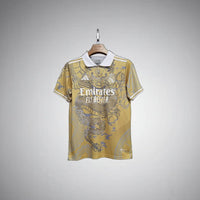 Real Madrid „Goldener Drache“ Premium-Trikot