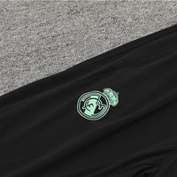 Real Madrid „Emerald Phase“ Premium Trainingsanzug