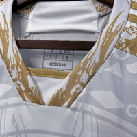 Real Madrid „Goldene Dynastie“ Premium-Trikot-Set